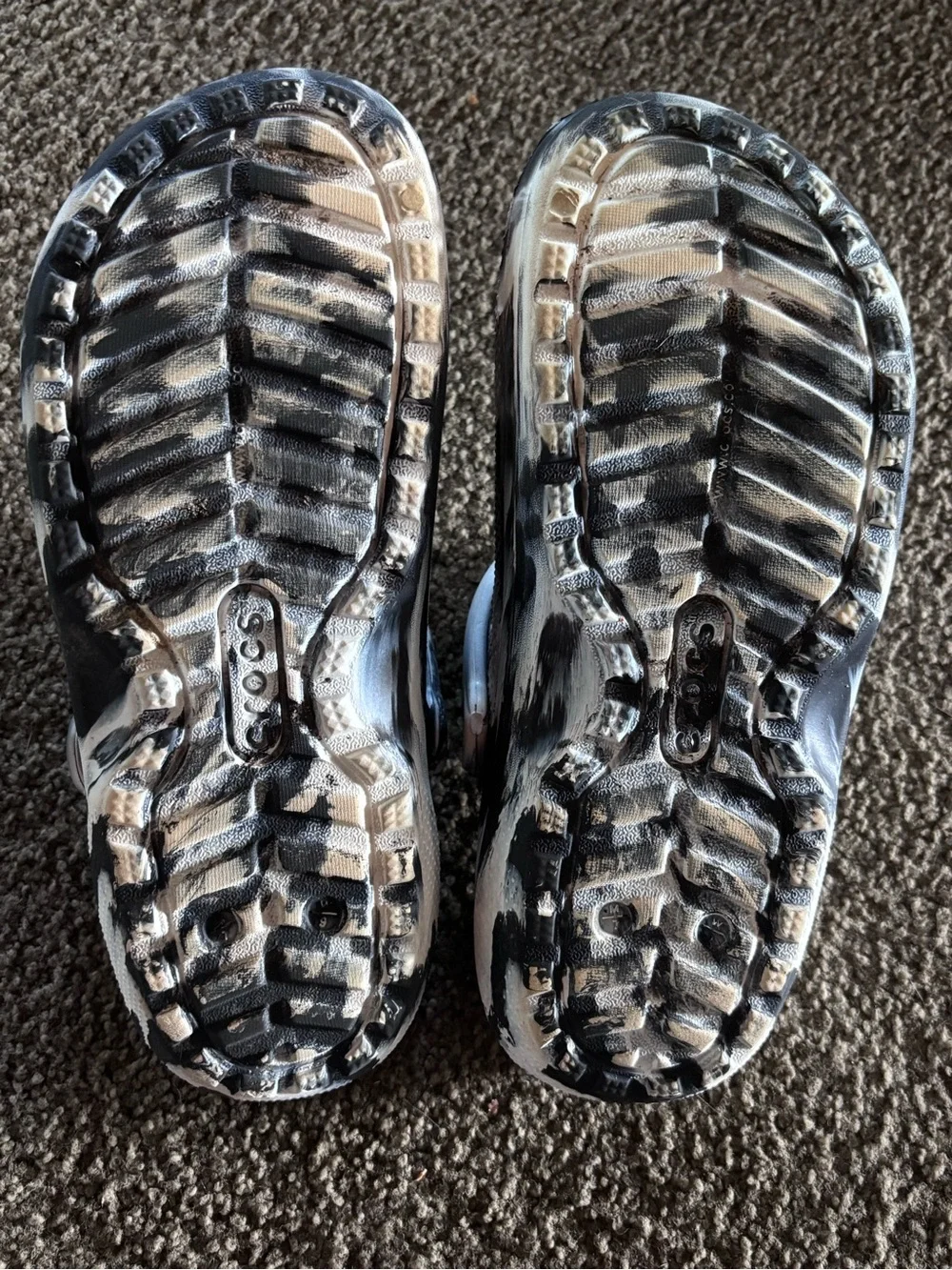 CROCS  Black & White Marble Lined Clogs